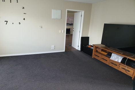 Photo of property in 8 Baverstock Road, Flat Bush, Auckland, 2016