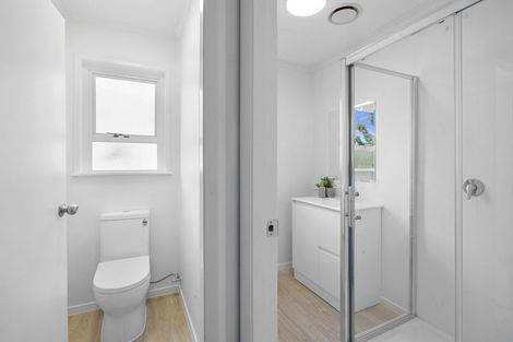 Photo of property in 6 Mill Road, New Plymouth, 4310