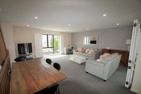 Photo of property in 73b Carlton Mill Road, Merivale, Christchurch, 8014