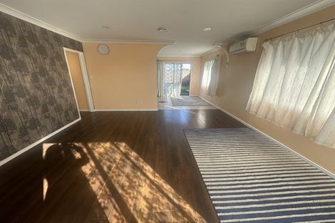 Photo of property in 17 Lolim Place, Favona, Auckland, 2024