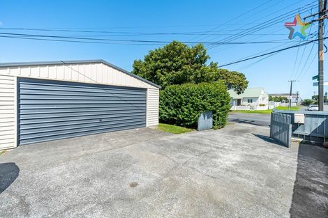 Photo of property in 40 Bell Road, Waiwhetu, Lower Hutt, 5010