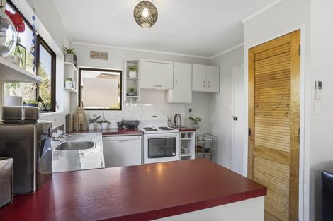 Photo of property in 30a Hartford Avenue, Papamoa Beach, Papamoa, 3118