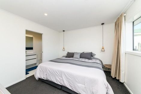 Photo of property in 98 Ferguson Street, West End, Palmerston North, 4412