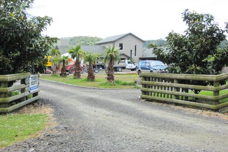 Photo of property in 288 Matua Road, Kumeu, 0891