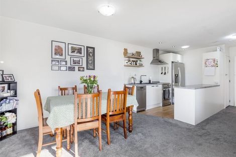 Photo of property in 2/49 Tramway Road, Beach Haven, Auckland, 0626