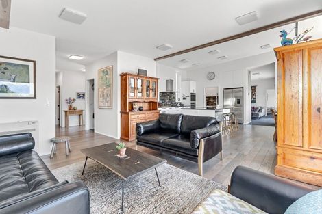 Photo of property in 20 Edgewood Place, Wanaka, 9305