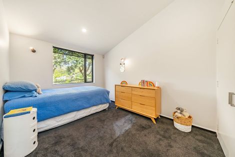 Photo of property in 20 Coroglen Rise, Pukerua Bay, 5026