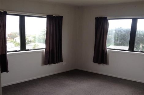 Photo of property in 27 Morere Street, Titahi Bay, Porirua, 5022