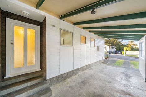 Photo of property in 110 Leeward Drive, Whitby, Porirua, 5024