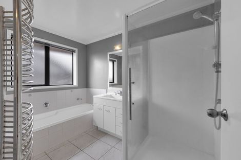 Photo of property in 63 Coleraine Drive, Rototuna, Hamilton, 3210