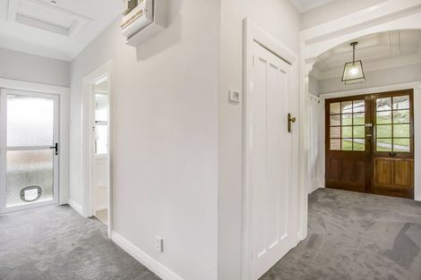 Photo of property in 46 Tomahawk Road, Andersons Bay, Dunedin, 9013