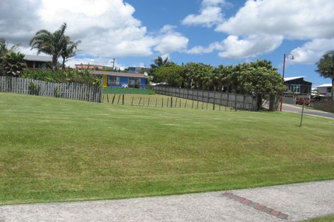 Photo of property in 1 Bayside Drive, Coopers Beach, 0420