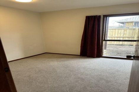Photo of property in 2 Petries Road, Woodend, 7610
