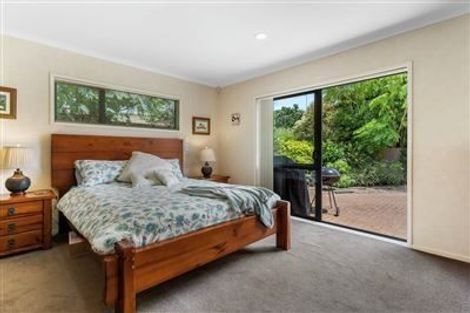 Photo of property in 1 Ballybay Road, East Tamaki, Auckland, 2016