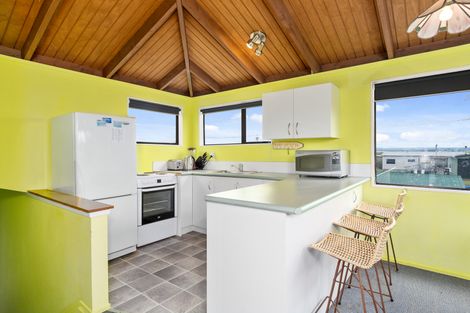 Photo of property in 517 Pukehina Parade, Pukehina, Te Puke, 3189