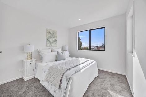 Photo of property in 49b Vera Road, Te Atatu South, Auckland, 0610