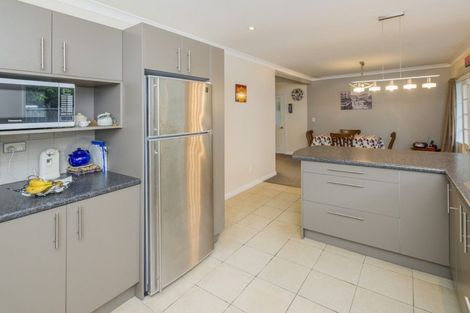 Photo of property in 318 Te Moana Road, Waikanae, 5036