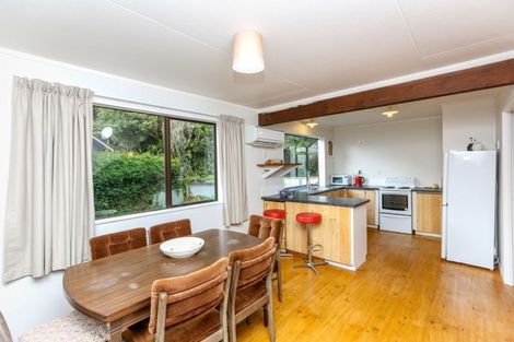 Photo of property in 28b Riversdale Drive, Merrilands, New Plymouth, 4312