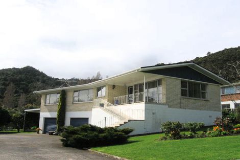 Photo of property in 21 Firth View Road, Te Puru, Thames, 3575