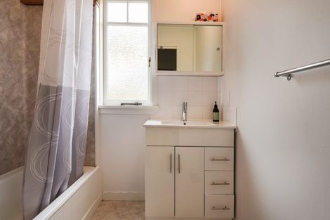 Photo of property in 116 Victoria Street, Onehunga, Auckland, 1061