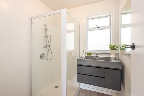 Photo of property in 1/134 Somerfield Street, Somerfield, Christchurch, 8024