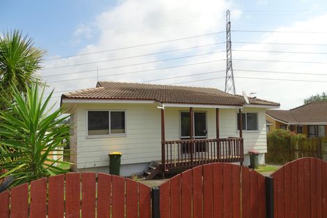 Photo of property in 9 Caserta Place, Clover Park, Auckland, 2023