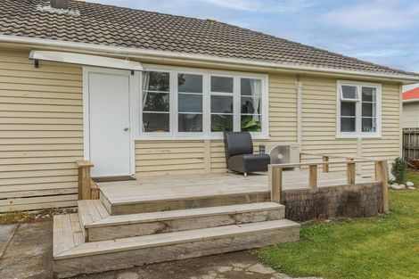 Photo of property in 4 Colvin Street, Westport, 7825