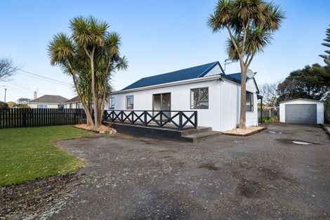 Photo of property in 4 Iredale Road, Hawera, 4610