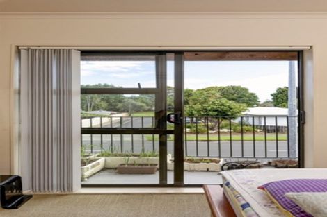 Photo of property in 3/17 Harbour View Road, Te Atatu Peninsula, Auckland, 0610