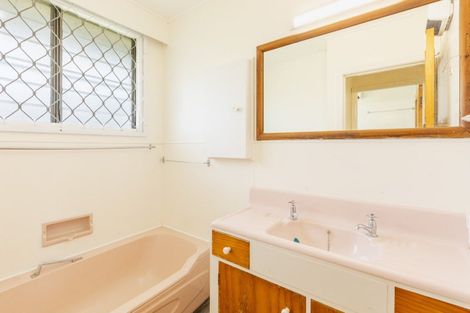 Photo of property in 64 Mount Herbert Road, Waipukurau, 4200