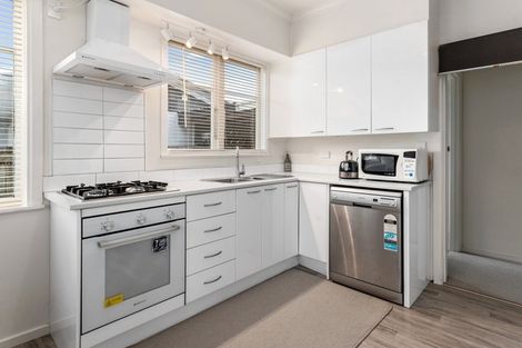 Photo of property in 13 Konene Street, Utuhina, Rotorua, 3015