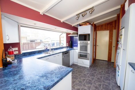 Photo of property in 19 Mahana Road, Ngatea, 3503