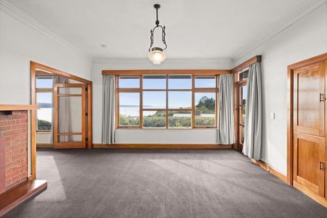 Photo of property in 108 Thompson Road, Bluff Hill, Napier, 4110
