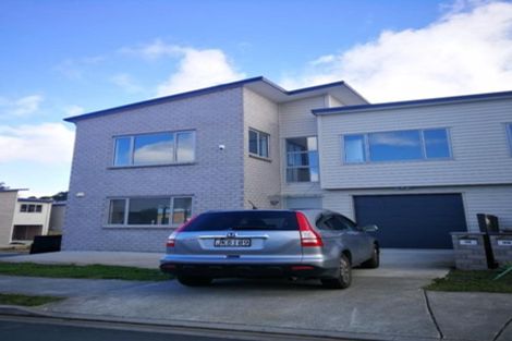 Photo of property in 16 Sunshine Boulevard, Sunnyvale, Auckland, 0612