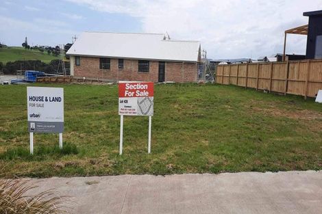 Photo of property in 77 Omahina Street, Raglan, 3225