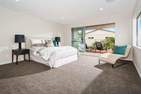 Photo of property in 19 Rangitoto Terrace, Milford, Auckland, 0620