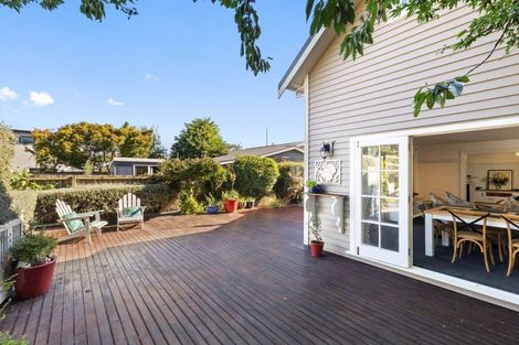 Photo of property in 40 North Parade, Richmond, Christchurch, 8013