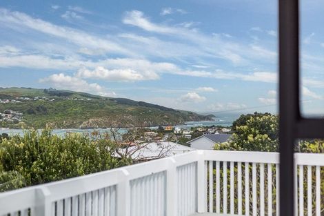 Photo of property in 56 Owhiti Street, Titahi Bay, Porirua, 5022