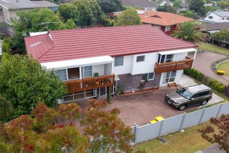 Photo of property in 30 Sturm Avenue, Massey, Auckland, 0614