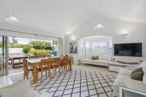 Photo of property in 42 Glencullen Drive, Casebrook, Christchurch, 8051