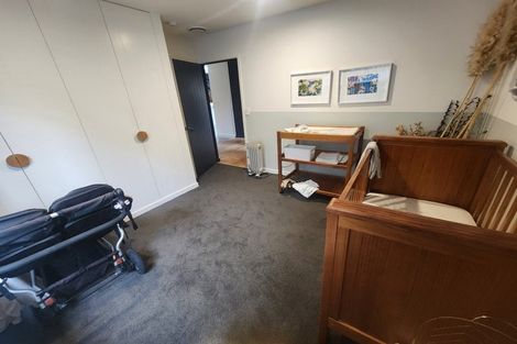 Photo of property in 11 Laing Crescent, Heathcote Valley, Christchurch, 8022