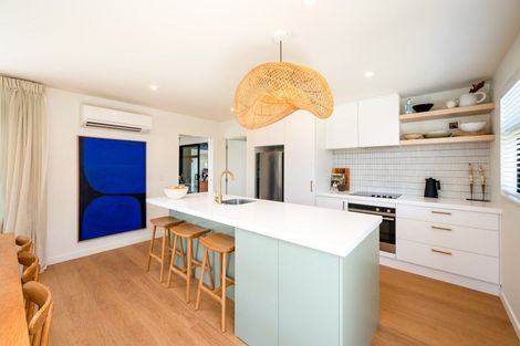 Photo of property in 37 Obelisk Street, Wanaka, 9305