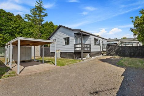 Photo of property in 2/4 Kahikatea Place, Ranui, Auckland, 0612