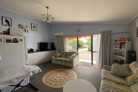 Photo of property in 4/119 Junction Road, Highlands Park, New Plymouth, 4312