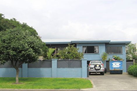 Photo of property in 68 Oceanbeach Road, Mount Maunganui, 3116