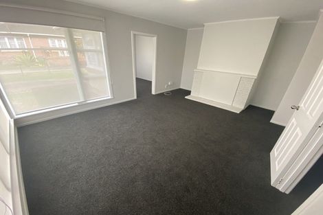 Photo of property in 20a Nile Road, Kelston, Auckland, 0602