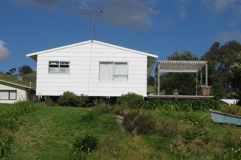 Photo of property in 235 Tangiora Avenue, Whangapoua, Coromandel, 3582