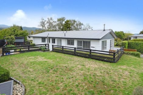 Photo of property in 166 California Drive, Totara Park, Upper Hutt, 5018