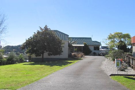 Photo of property in 30 Puketiro Place, Paihia, 0200