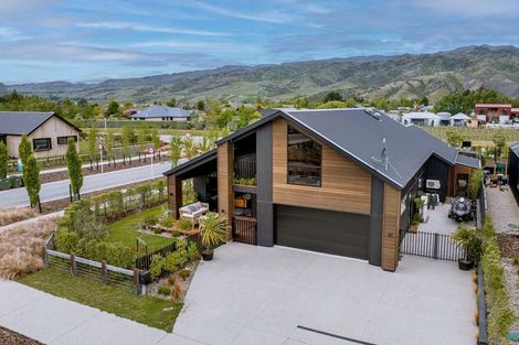 Photo of property in Wooing Tree Vineyard Ltd, 2 Blondie Drive, Cromwell, 9310